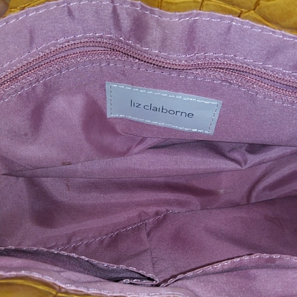 Purse - Picture 3 of 3